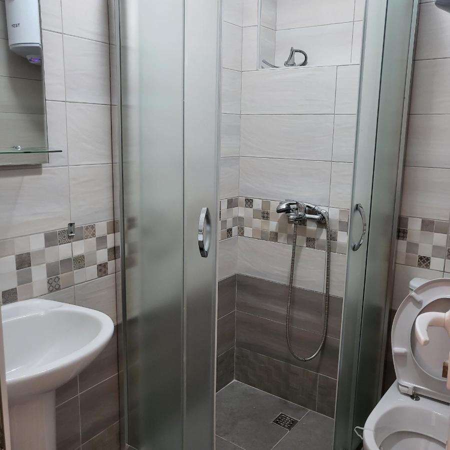 Apartmani Mia Sorajic Petrovac Bagian luar foto